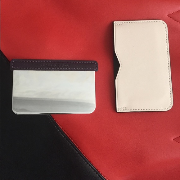 Time’s Arrow Color Block Tote - Picture 6 of 8